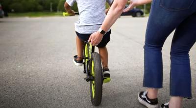 Trek Precaliber 12 12 Flamingo Pink Produktbild 8